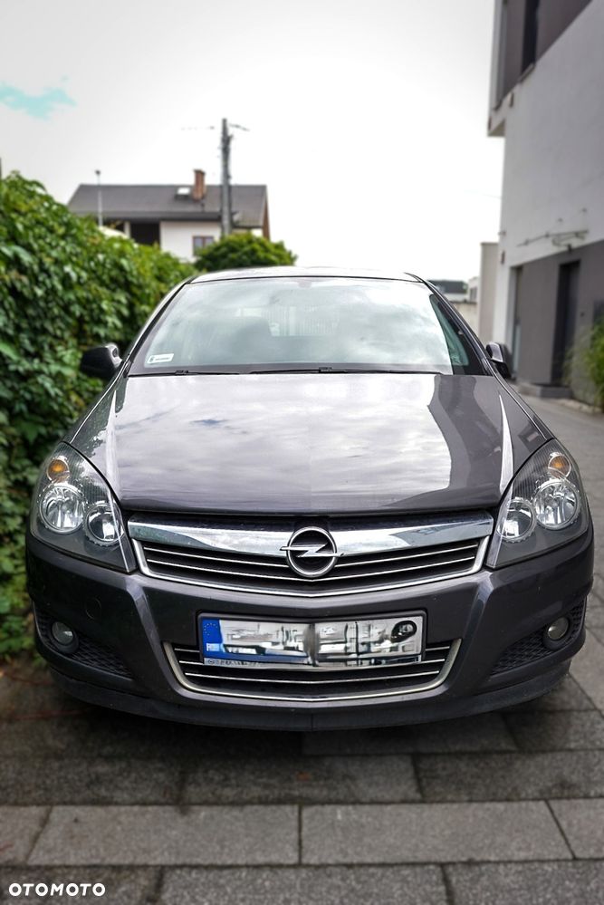 Opel Astra - 1