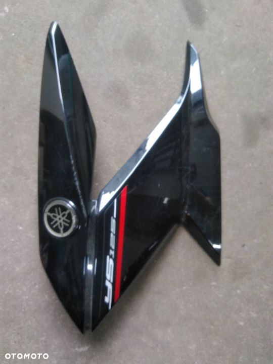 YZF125 2019 owiewka boczna licznika reflektora zadupek rączka pasażera - 9