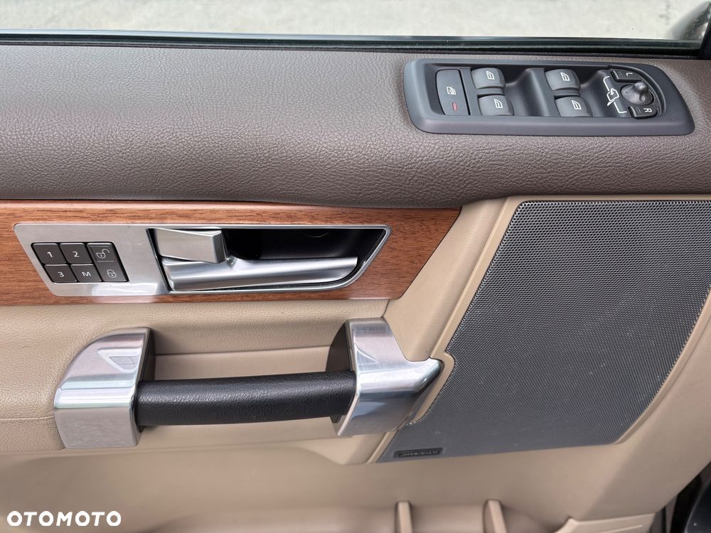 Land Rover Discovery 3.0 V6 SC HSE - 24