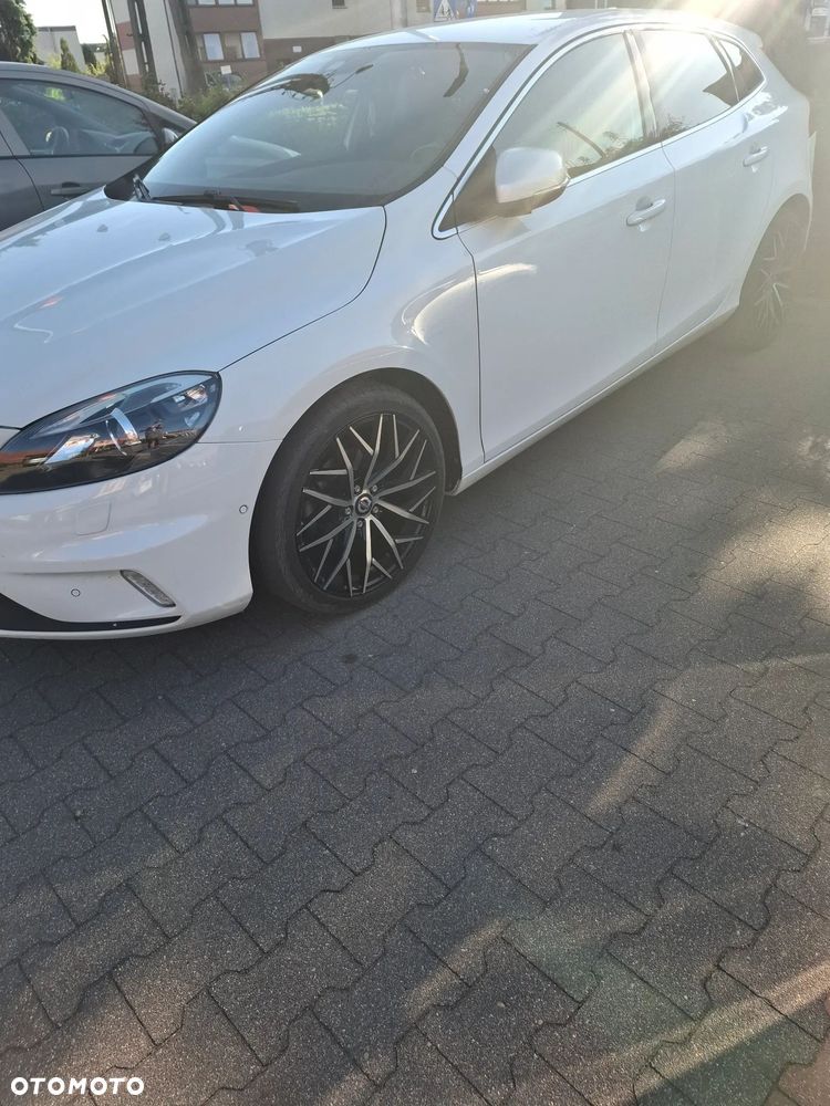 Volvo V40 D2 RDesign - 8