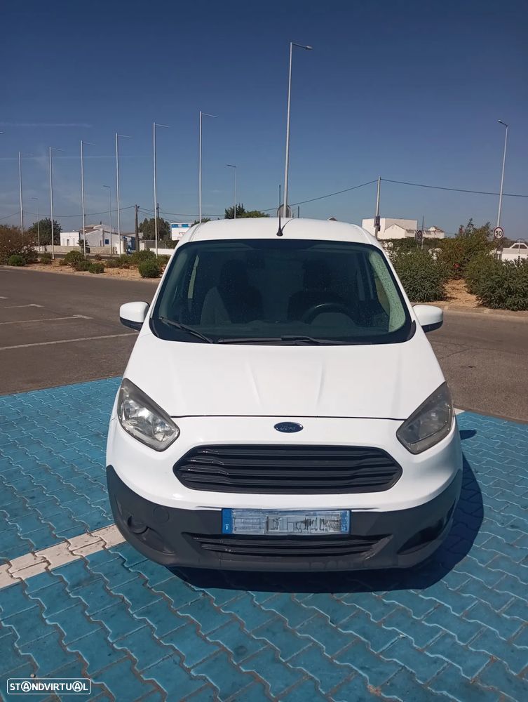 Ford Transit Courier - 3
