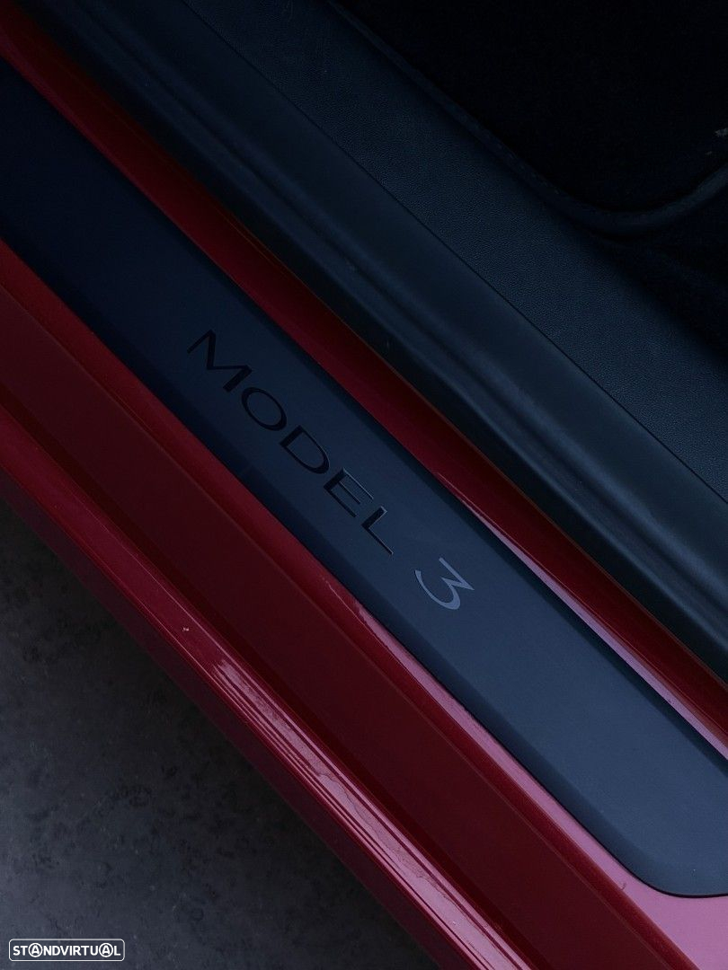 Tesla Model 3 - 41