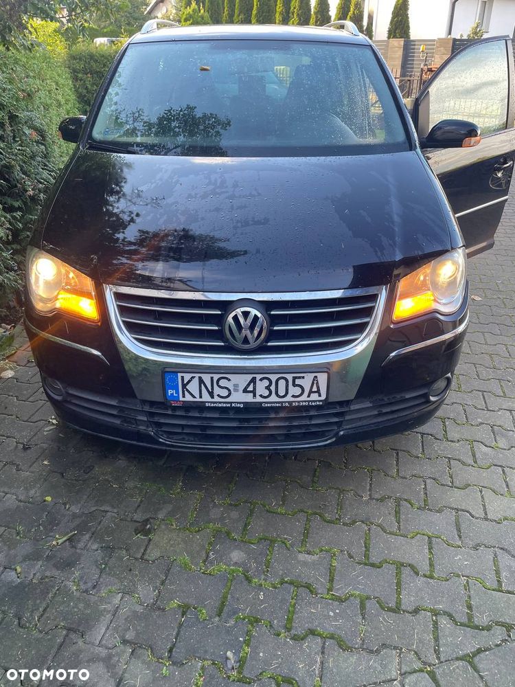 Volkswagen Touran - 37