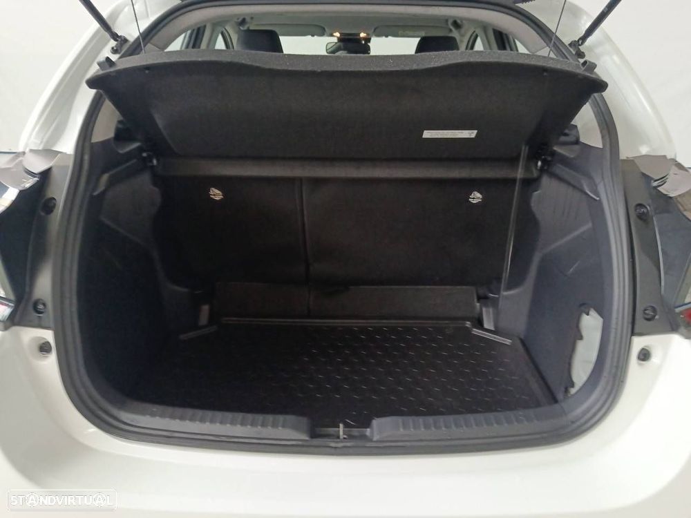 Toyota Yaris 1.5 HDF Comfort - 6