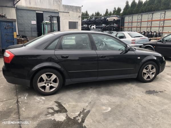 Para Peças Audi A4 (8E2, B6) - 4