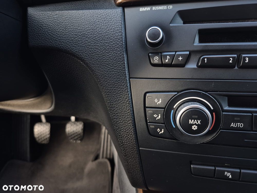 BMW Seria 1 116i Edition Sport - 31