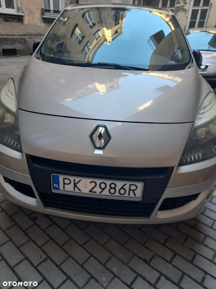 Renault Scenic TCe 130 Dynamique - 1