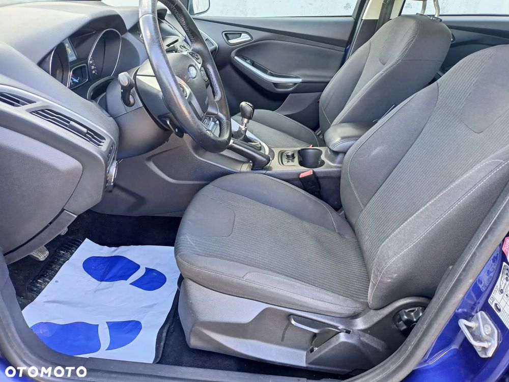 Ford Focus - 13