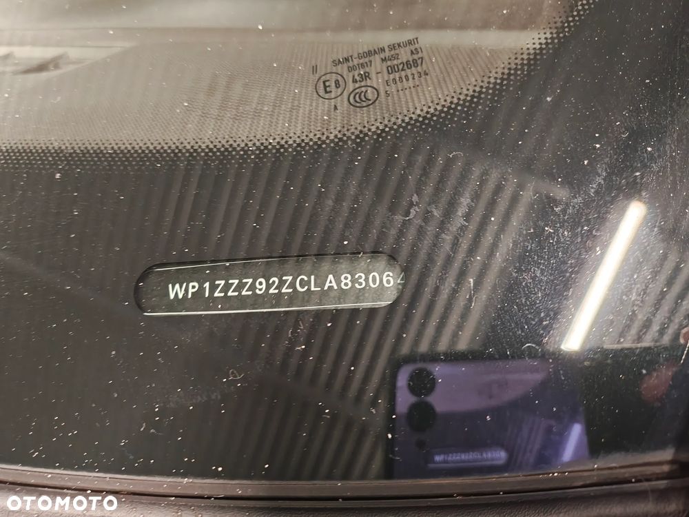 Porsche Cayenne - 14