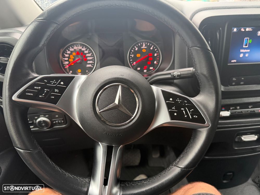 Mercedes-Benz VITO - 10