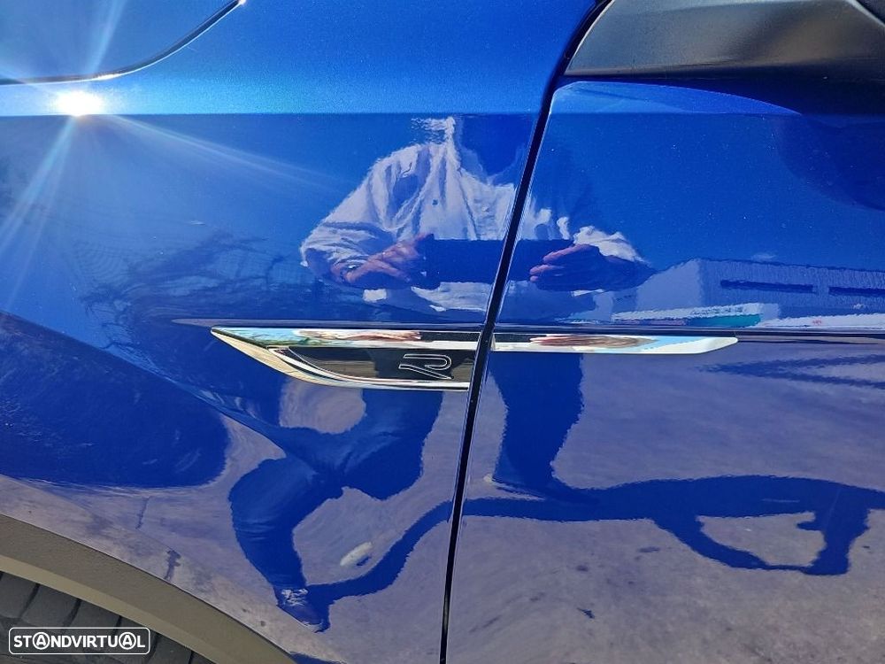 Volkswagen T-Roc 2.0 TDI R-Line DSG — fotografia 16