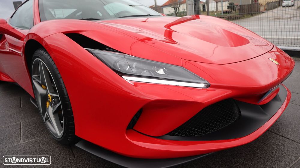 Ferrari F8 Tributo - 38