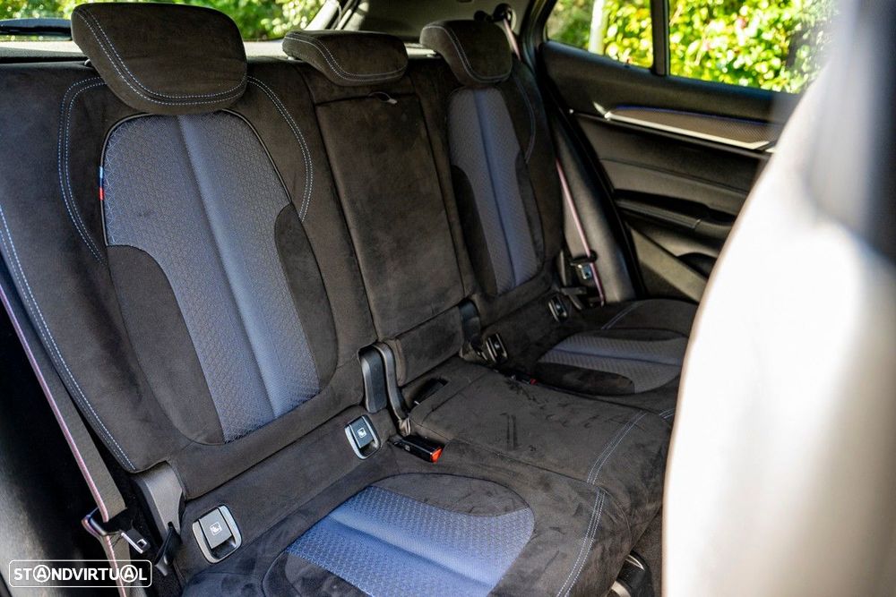 BMW X2 18 d xDrive Auto Pack M - 49