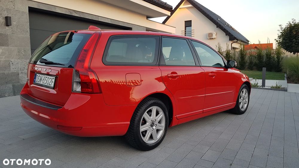Volvo V40 - 35