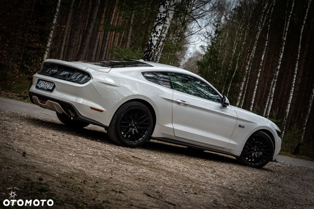 Ford Mustang - 9
