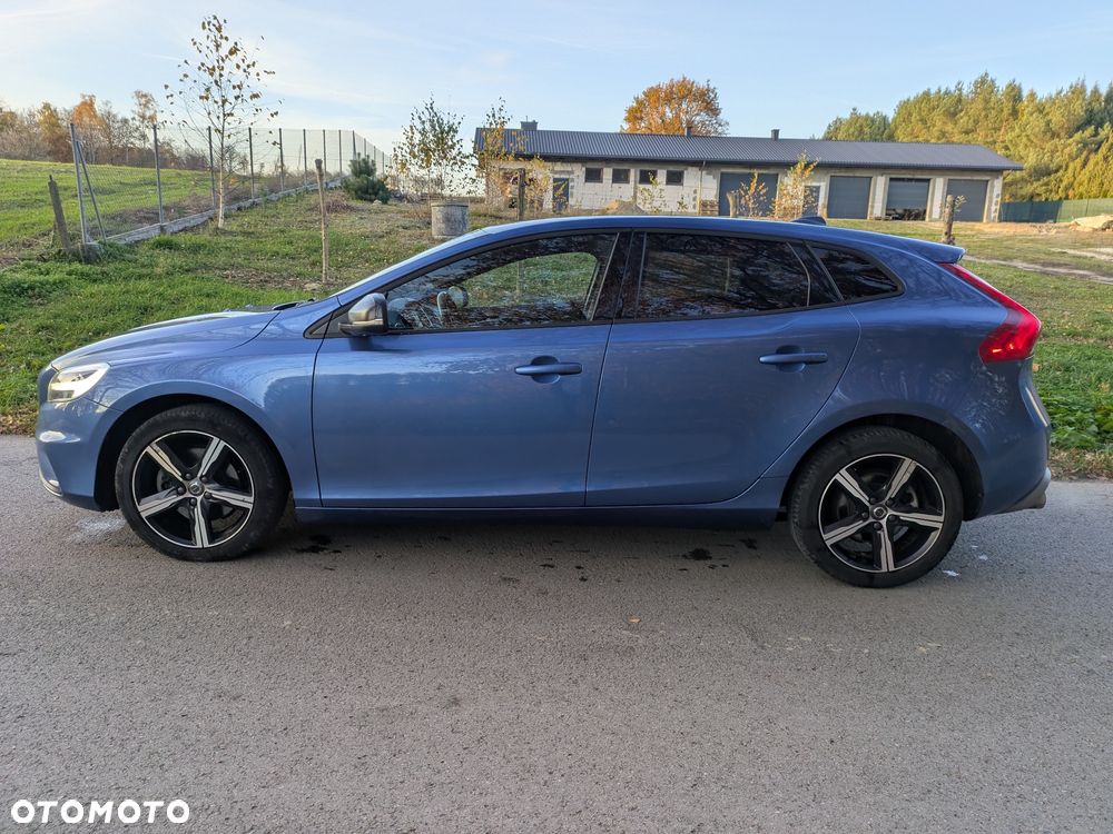 Volvo V40 T2 RDesign - 8