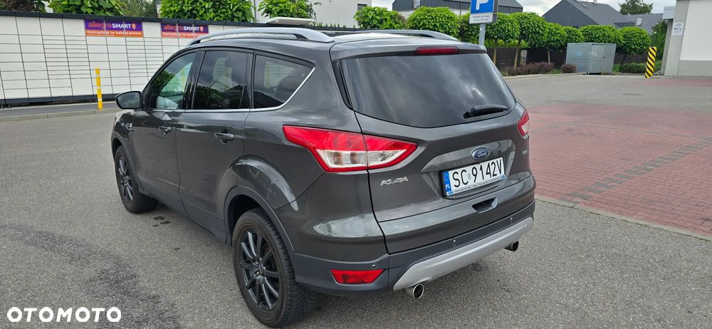Ford Kuga - 4