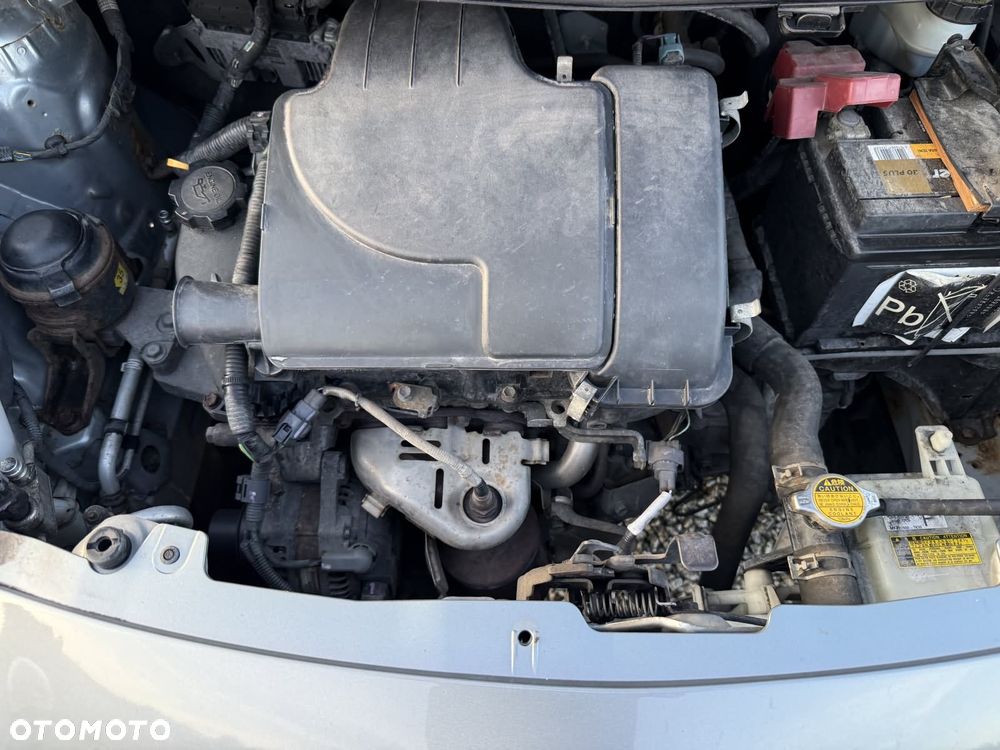 Toyota Yaris 1.0 VVT-i Cool - 33