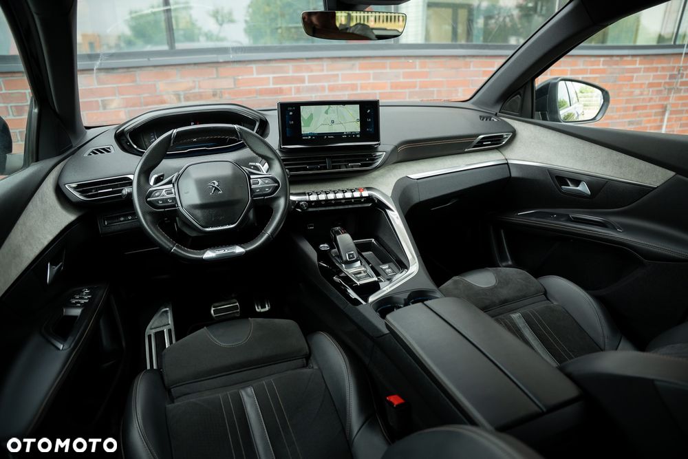 Peugeot 5008 1.6 PureTech GT Line S&S EAT8 - 26