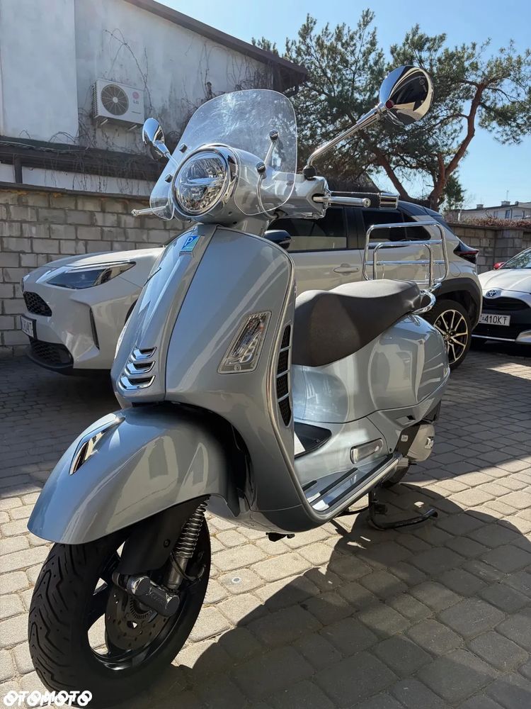 Vespa GTS - 19