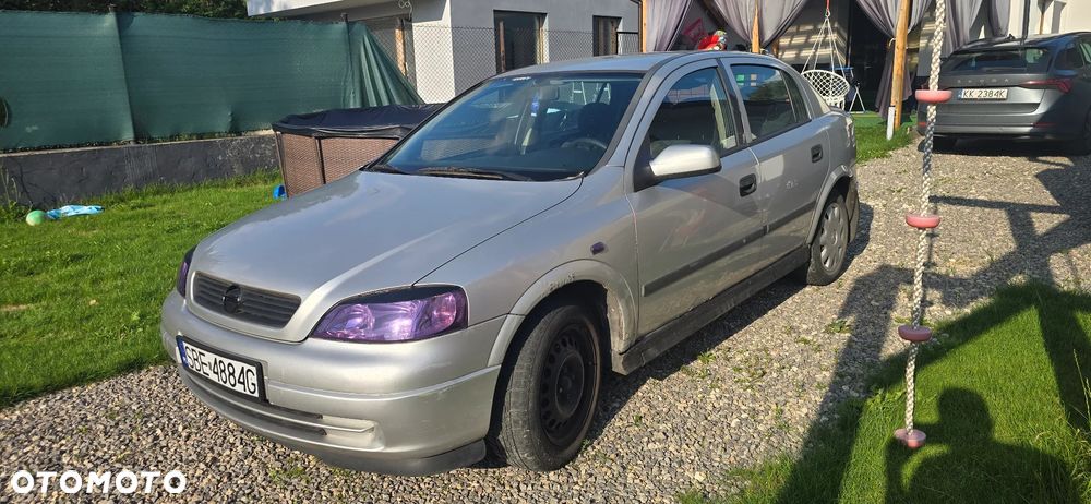 Opel Astra 1.4 Base - 4