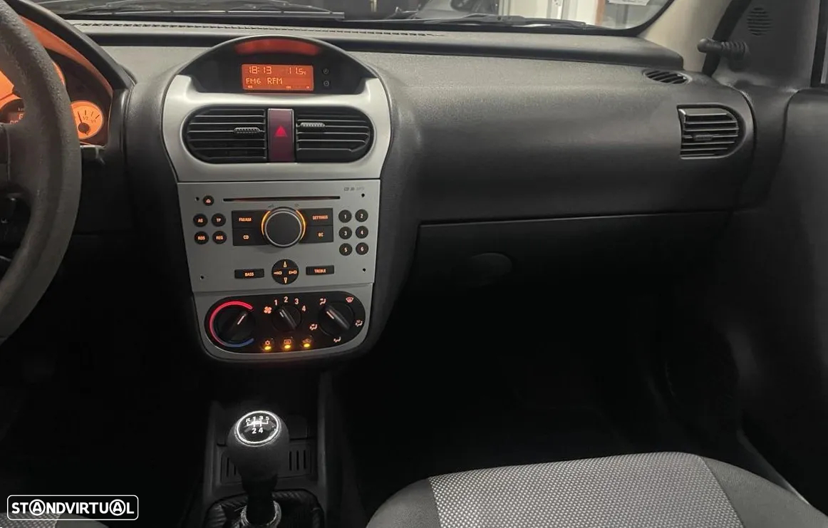 Opel Corsa 1.3 CDTi Enjoy - 19