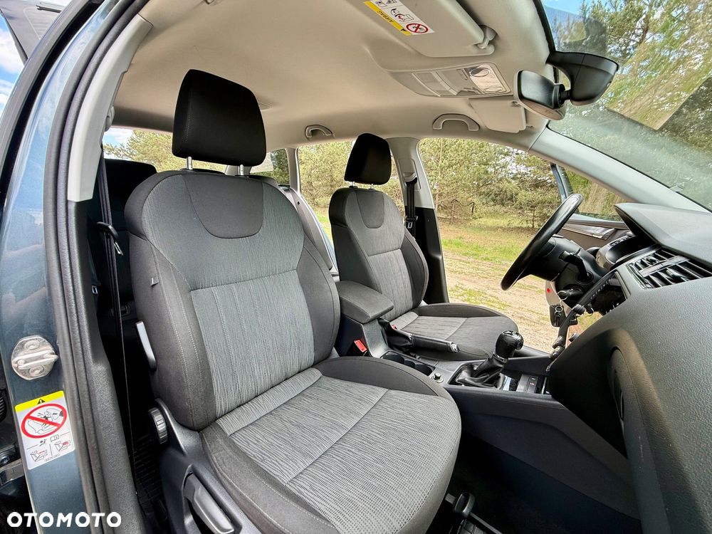 Skoda Octavia 2.0 TDI Edition DSG - 36