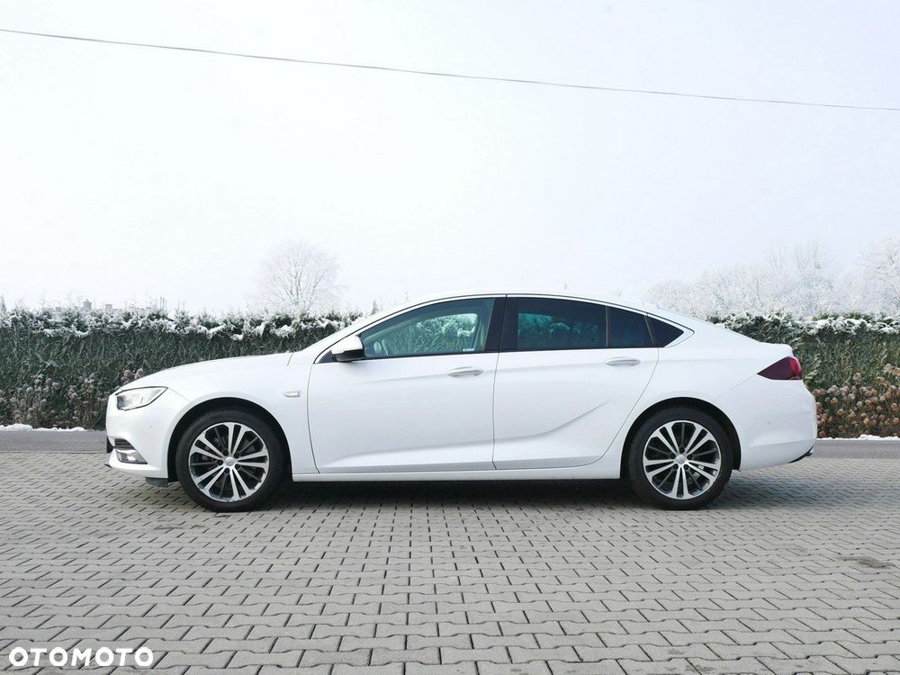 Opel Insignia - 2