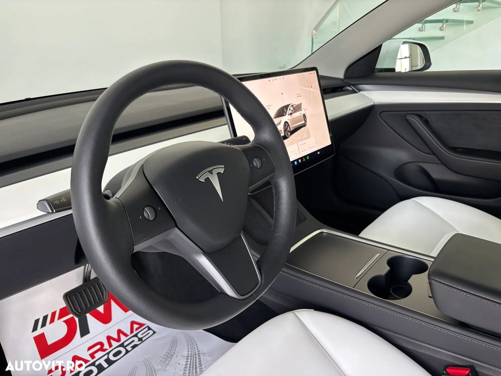 Tesla Model 3 Langstreckenbatterie Allradantrieb Dual Motor - 12