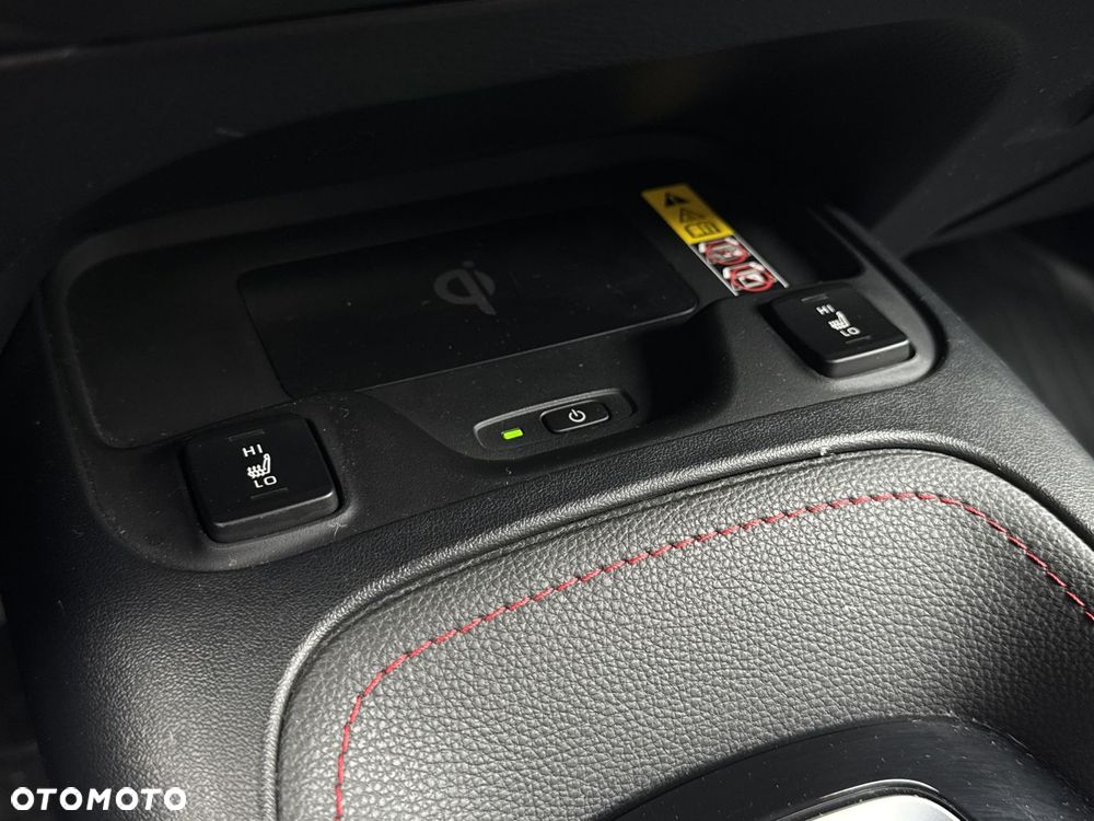 Toyota Corolla 1.8 Hybrid GR Sport - 27