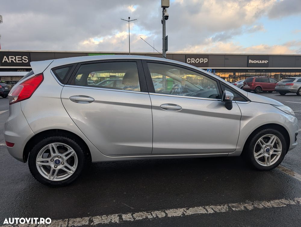 Ford Fiesta 1.5 TDCi Celebration - 8