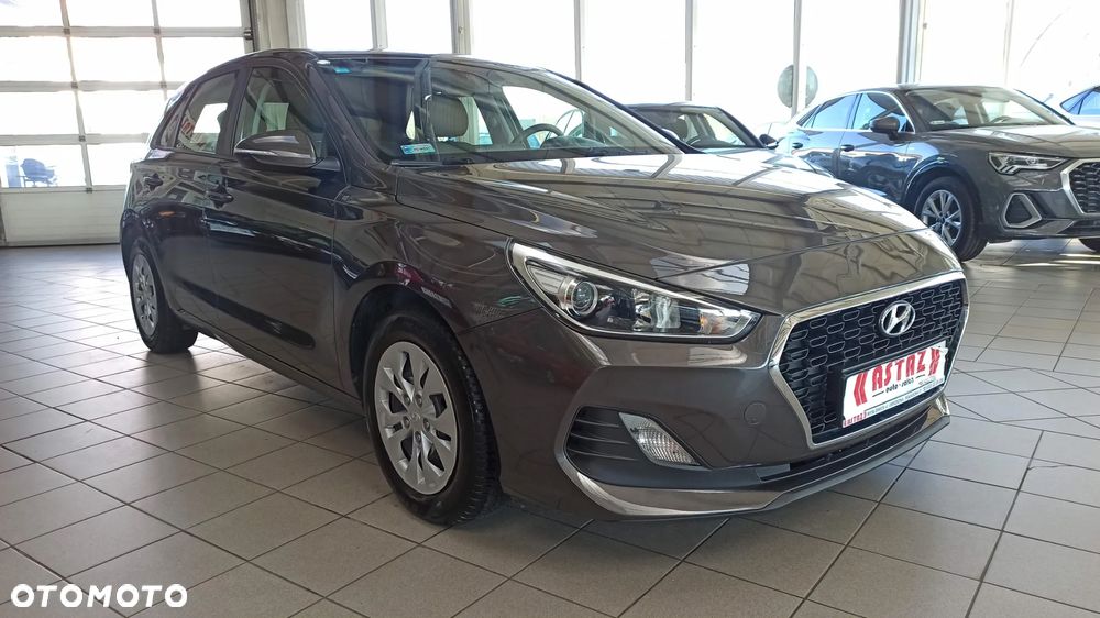 Hyundai i30 1.4 Comfort - 3