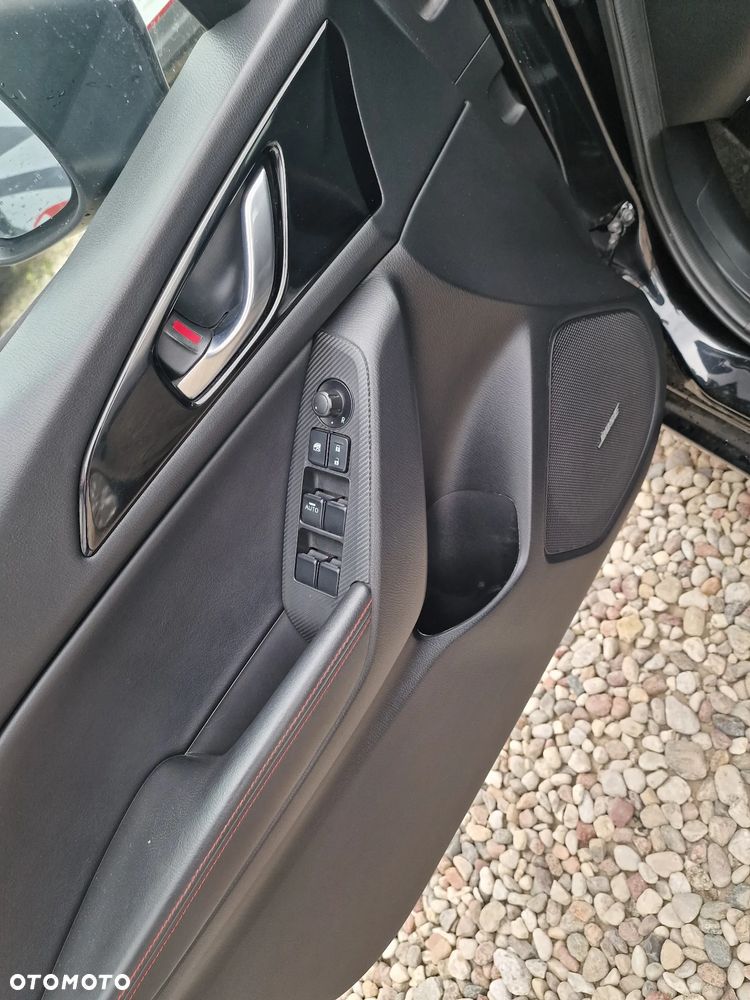 Mazda 3 - 16