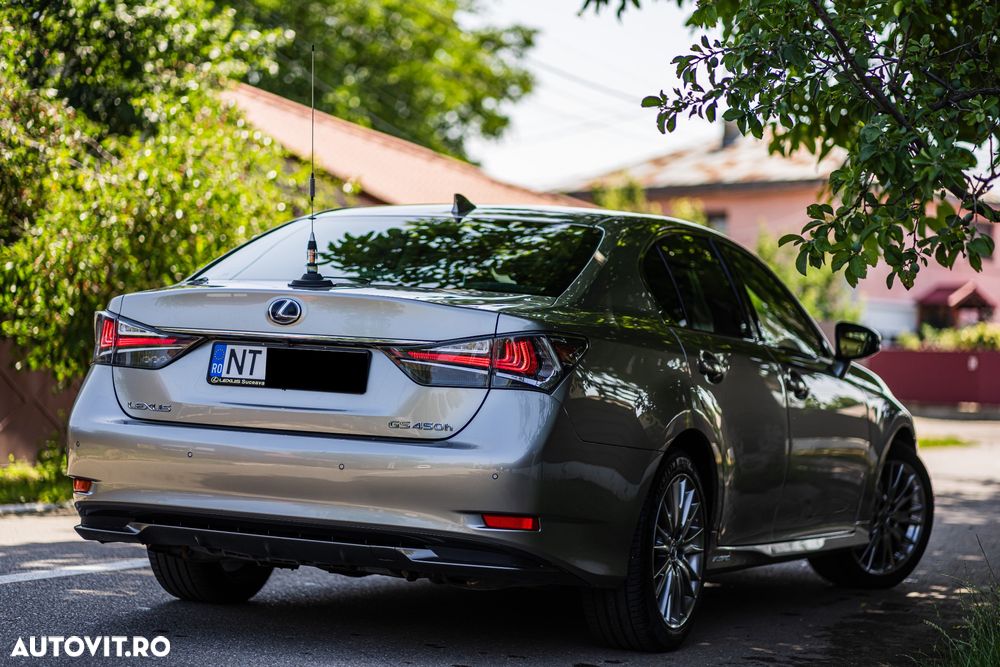 Lexus Seria GS 450h - 3