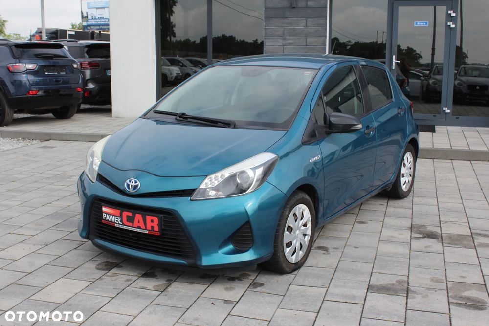 Toyota Yaris Hybrid 100 Premium - 3