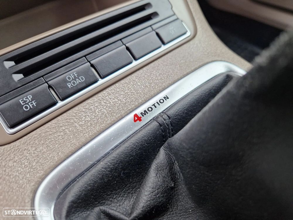 VW Tiguan 2.0 TDI DPF 4Motion Track & Field - 23