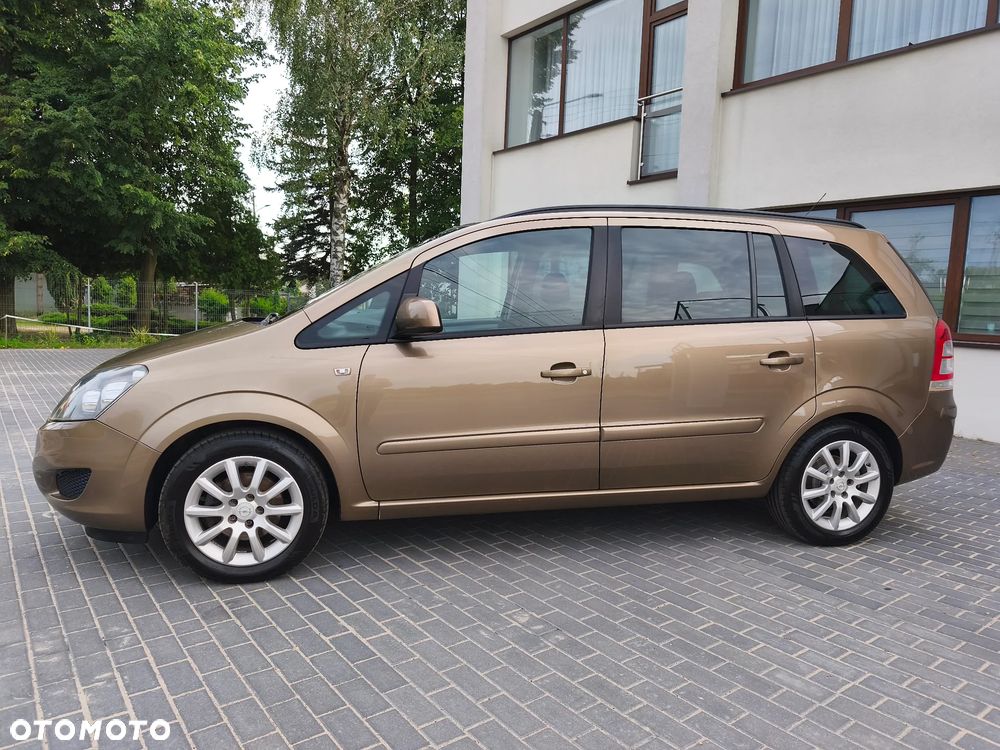 Opel Zafira 1.8 Family Plus - 6