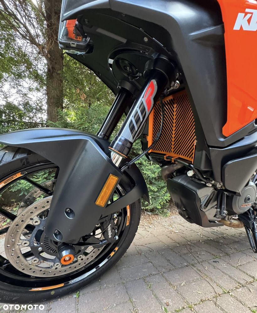KTM Adventure - 19