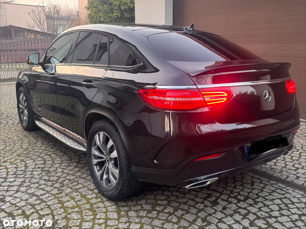 Mercedes-Benz GLE 350 d 4-Matic - 4