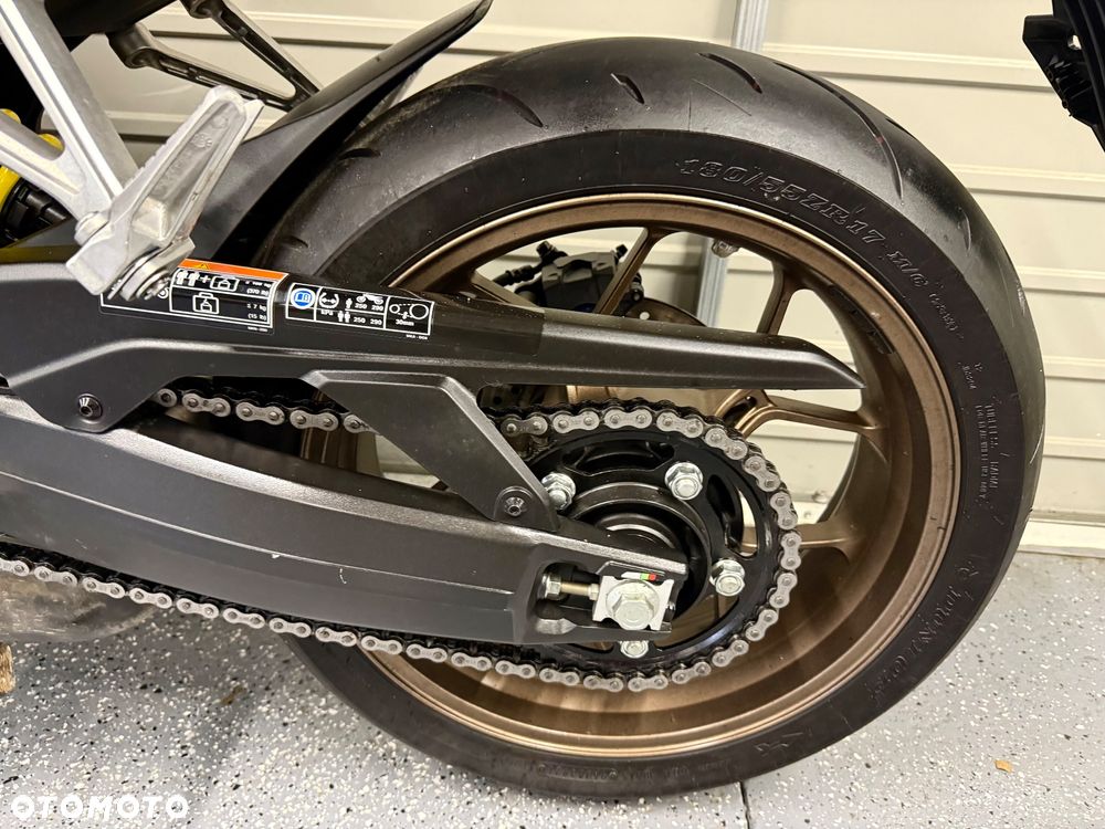 Honda CB - 14