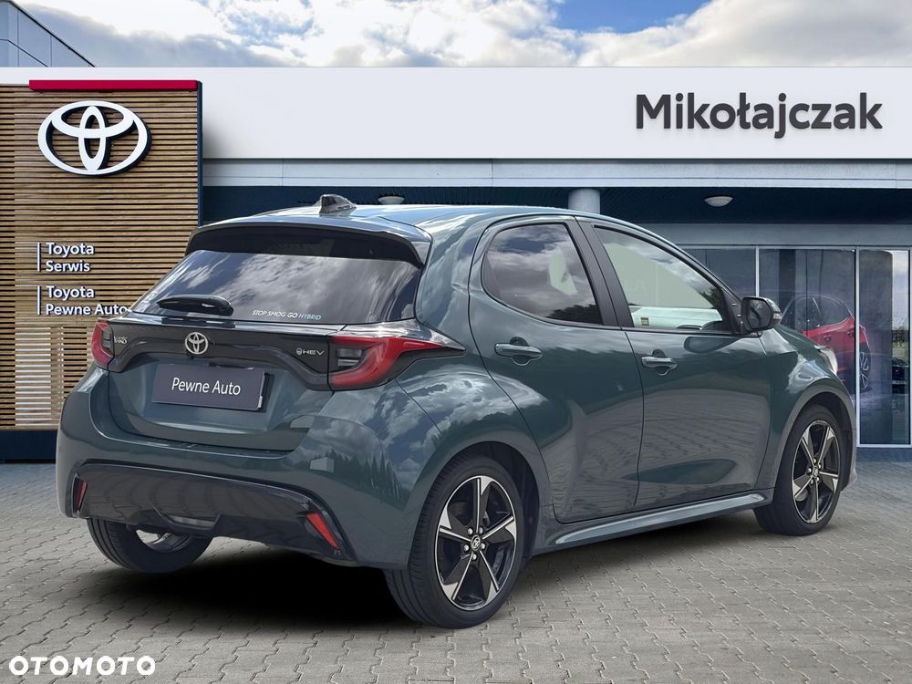 Toyota Yaris Hybrid 1.5 Executive - 3