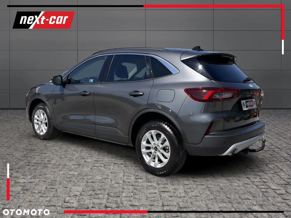 Ford Kuga 2.5 FHEV FWD Titanium - 4