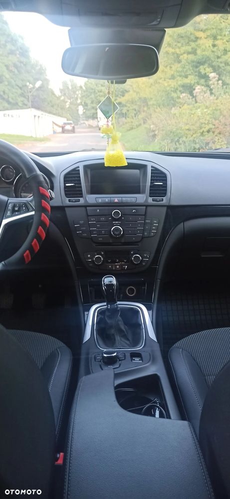 Opel Insignia 2.0 CDTI - 8