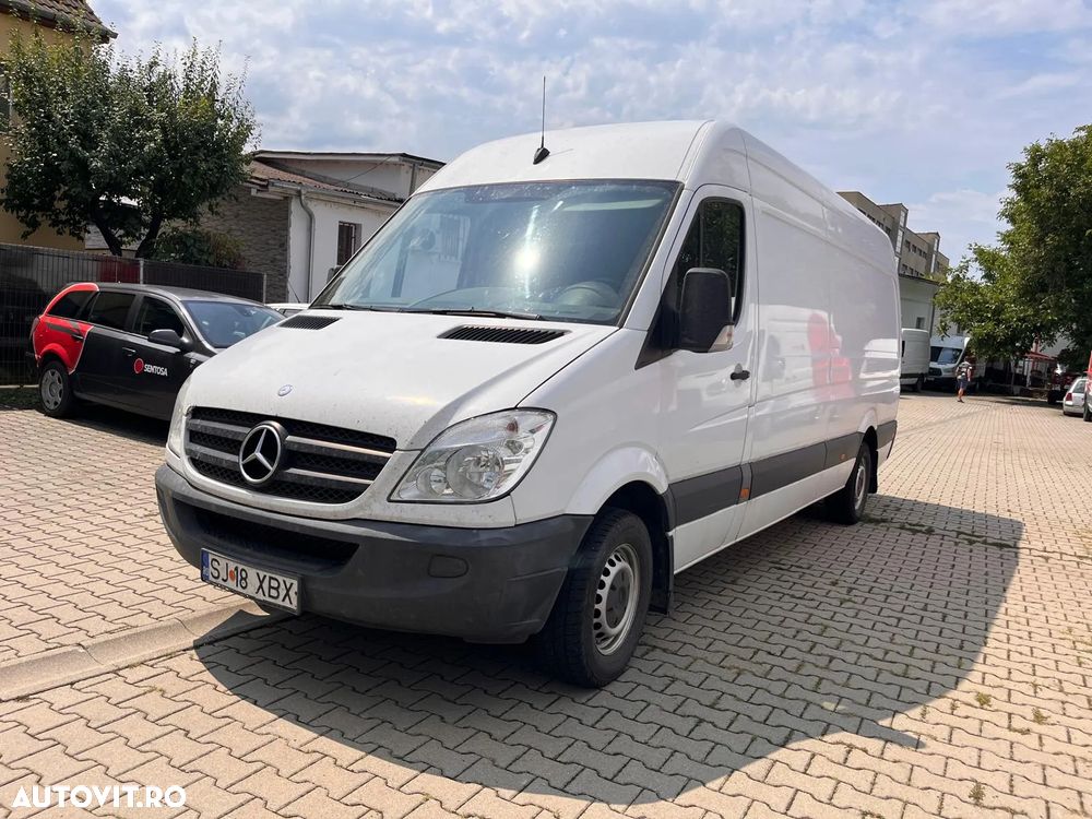 Mercedes-Benz 313 CDI - 12