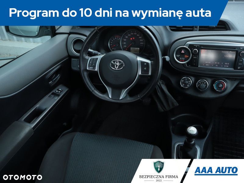 Toyota Yaris - 9
