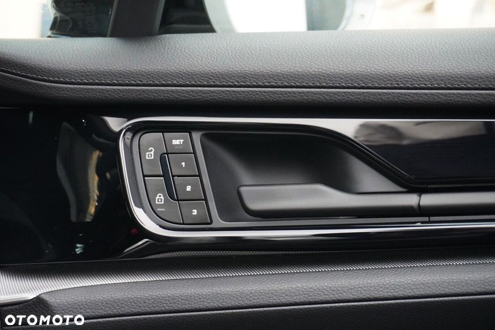 Porsche Panamera - 15