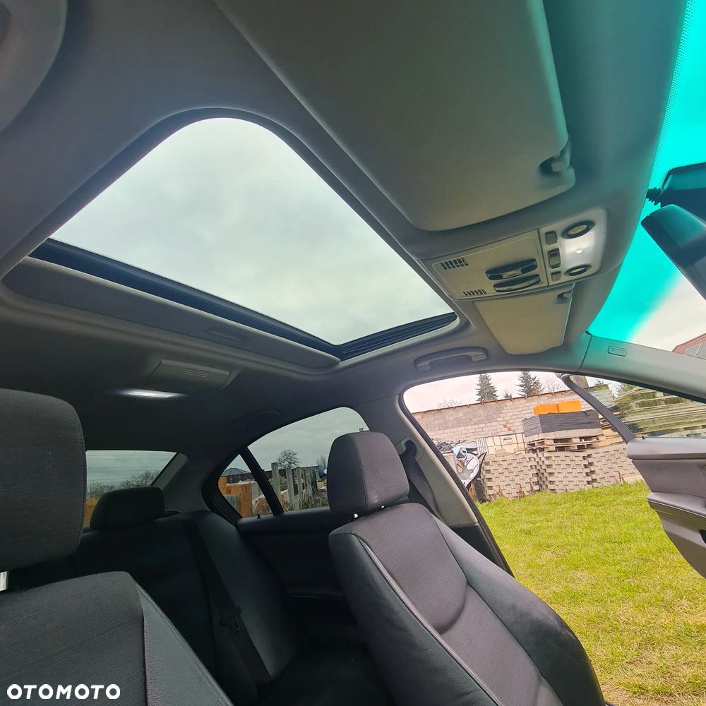 BMW Seria 3 320i - 7