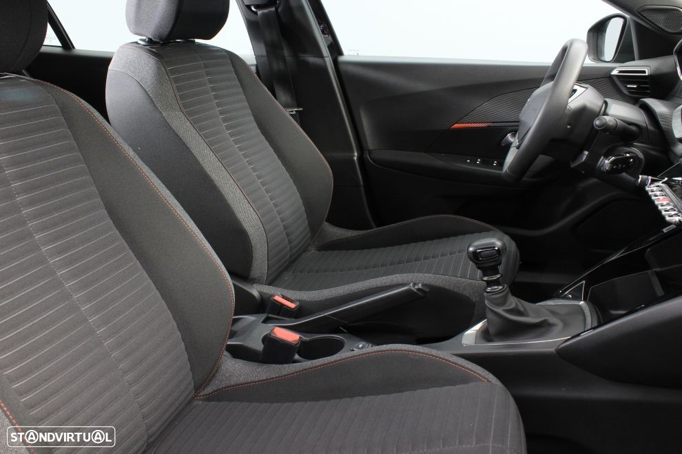 Peugeot 2008 1.2 PureTech Active Pack - 18