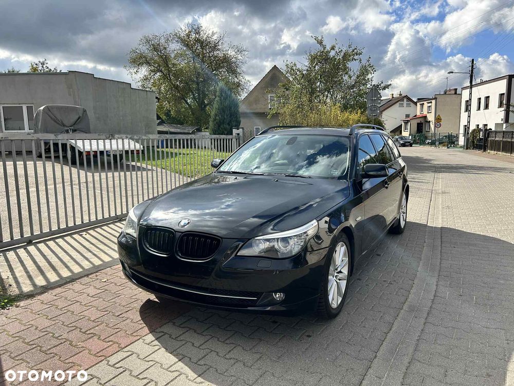 BMW Seria 5 525i Touring Edition Lifestyle - 2