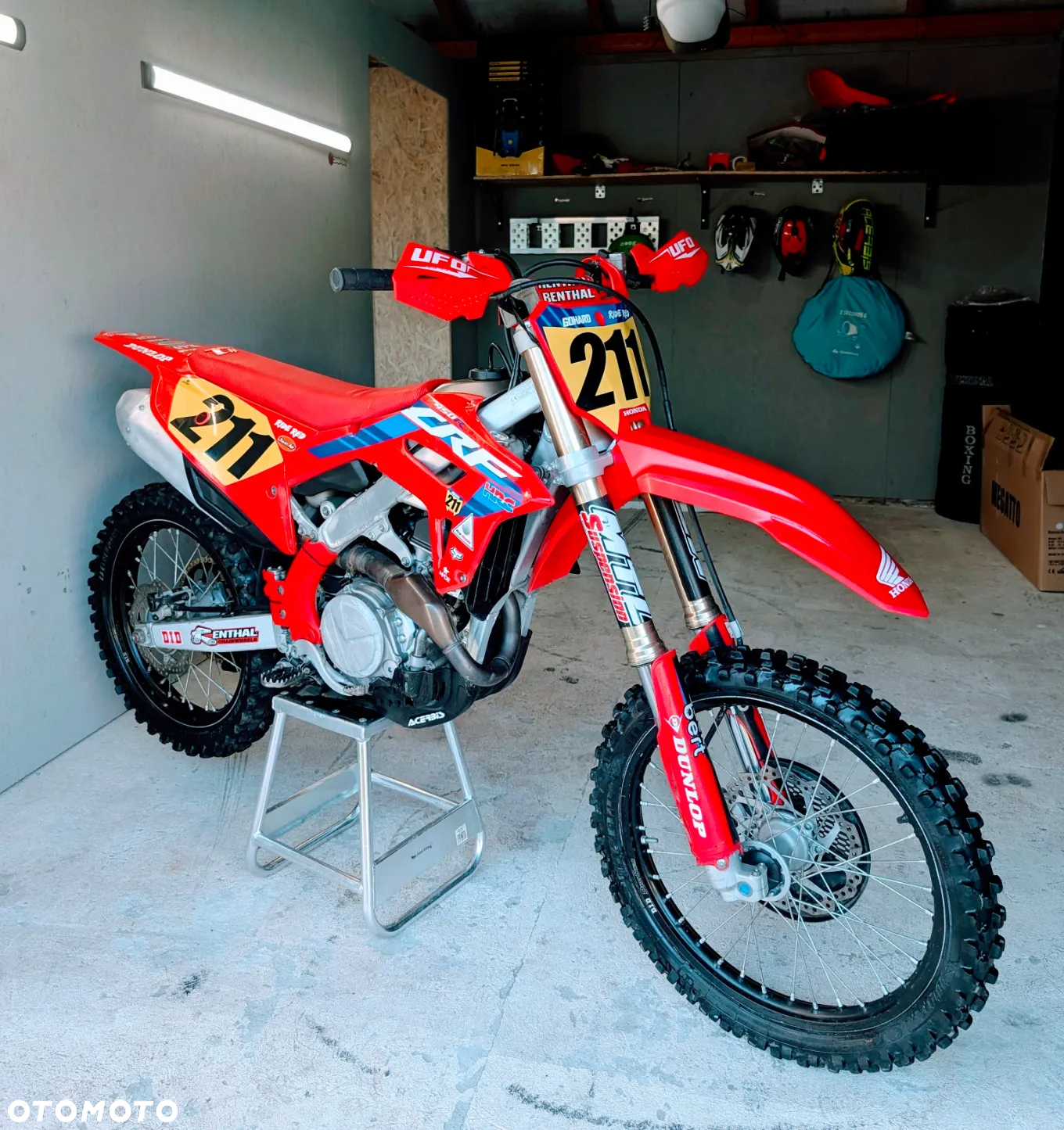 Honda CRF - 11
